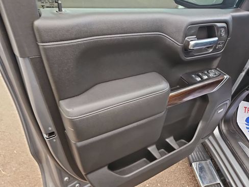 Used 2020 GMC Sierra 1500 SLT w/ SLT Premium Plus Package AWD/4WD image 10