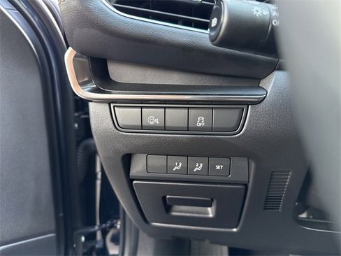 Used 2025 MAZDA MAZDA3 s image 14