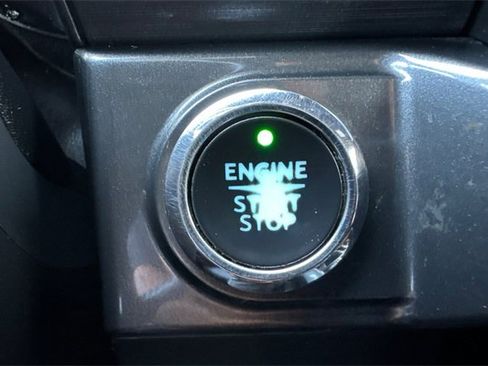 Used 2022 Ford F150 XLT w/ Equipment Group 302A High image 35