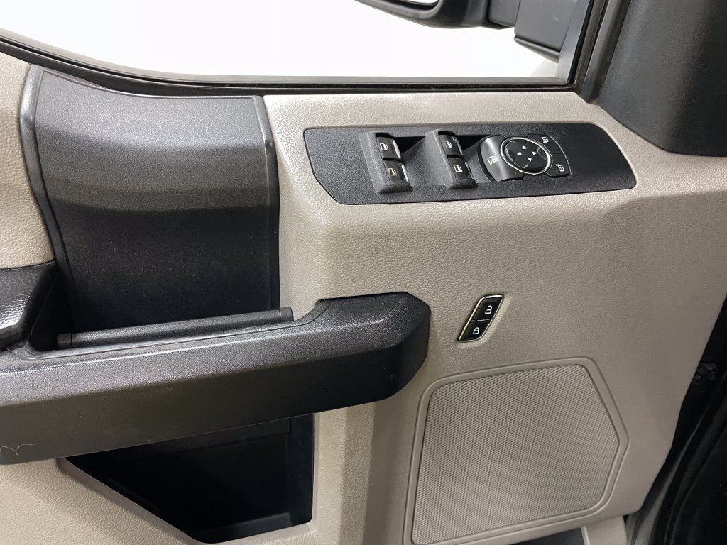 Used 2020 Ford F250 XL w/ Power Equipment Group RWD image 21