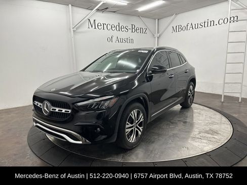 Certified 2025 Mercedes-Benz GLA 250 image 3