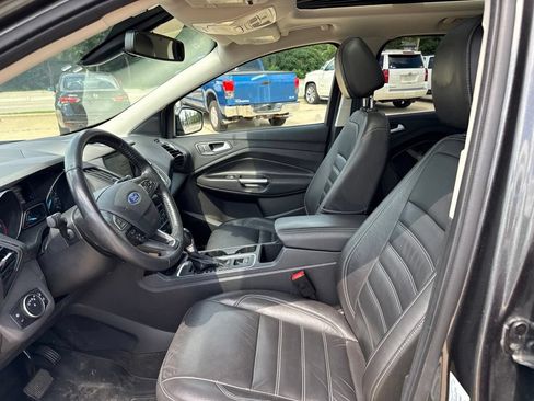 Used 2017 Ford Escape Titanium AWD/4WD image 13