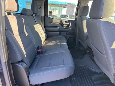 Used 2022 Chevrolet Silverado 1500 Custom image 13