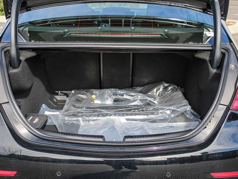 New 2026 Mercedes-Benz C 300 4MATIC Sedan image 23