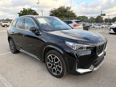 Used 2026 BMW X1 xDrive28i w/ Technology Package AWD/4WD image 4