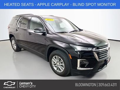 Used 2023 Chevrolet Traverse LT