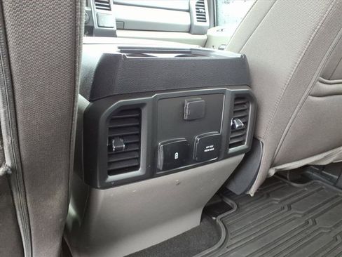 Used 2022 Ford F250 XLT w/ XLT Premium Package image 34