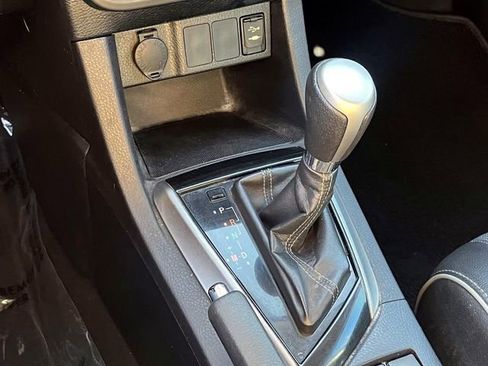 Used 2014 Toyota Corolla S image 25