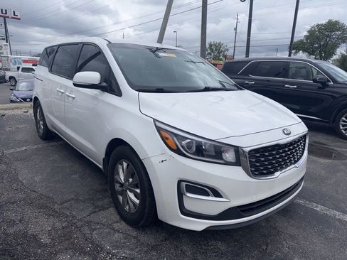 Used 2021 Kia Sedona LX FWD image 6