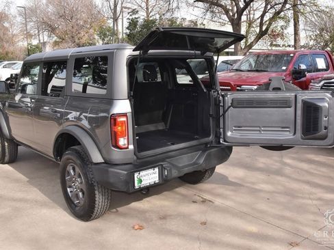 Used 2023 Ford Bronco Big Bend image 41