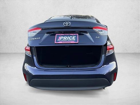 Used 2024 Toyota Corolla LE image 7