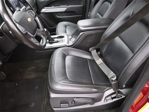 Used 2018 Chevrolet Colorado ZR2 image 12