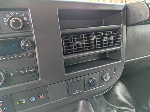 Used 2023 Chevrolet Express 3500 LS image 18