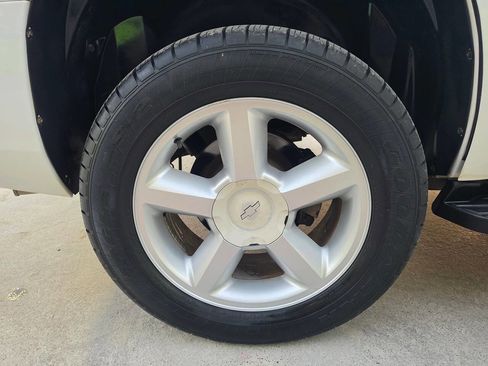 Used 2008 Chevrolet Tahoe LT w/ Convenience Package 1 image 60