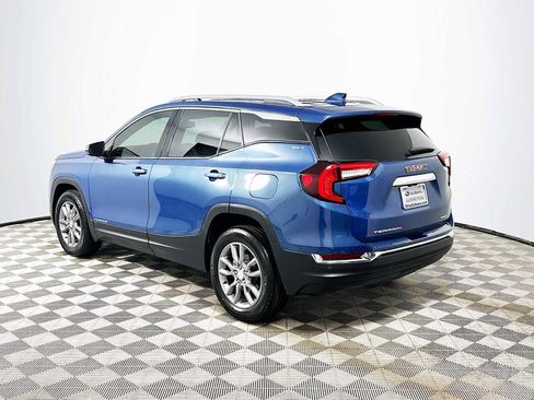 Used 2024 GMC Terrain SLT w/ Tech Package image 5