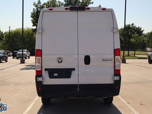 Used 2025 RAM ProMaster 3500 w/ Convenience Group FWD image 4