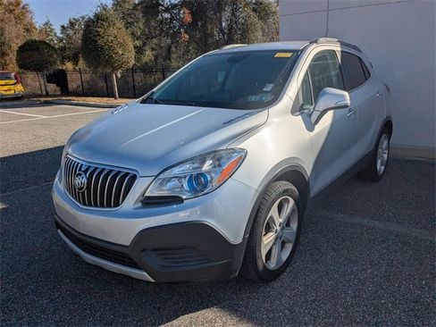 Used 2015 Buick Encore FWD image 2