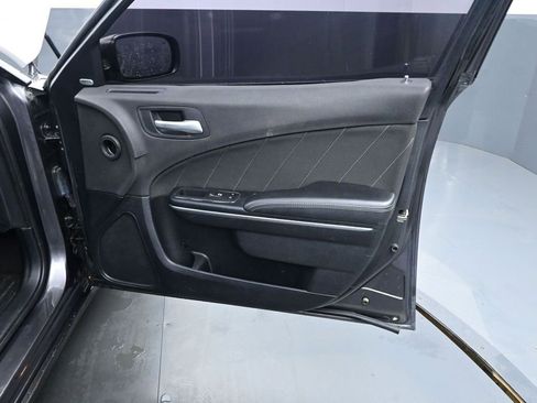 Used 2017 Dodge Charger SXT AWD/4WD image 20