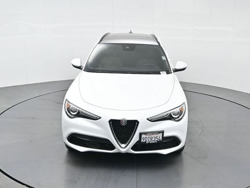 Used 2022 Alfa Romeo Stelvio Ti image 51