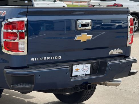 Used 2017 Chevrolet Silverado 1500 High Country image 6
