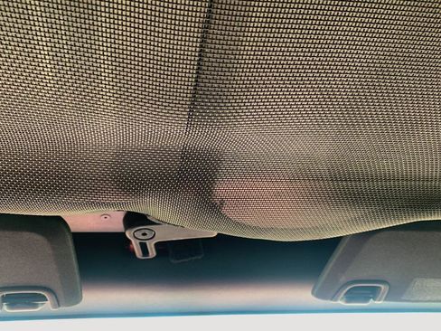 Used 2017 Jeep Wrangler Unlimited Sport w/ Connectivity Group image 10