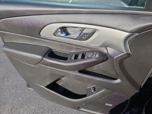 Certified 2023 Chevrolet Traverse LT w/ LT Premium Package image 14