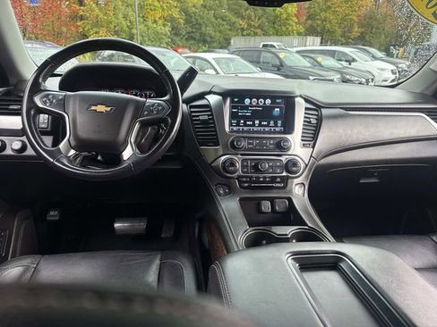 Used 2019 Chevrolet Tahoe LT image 16