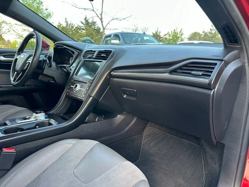 Used 2018 Ford Fusion Sport w/ Equipment Group 401A AWD/4WD image 12