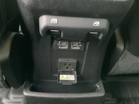 Used 2020 Jeep Wrangler Unlimited Sahara image 56