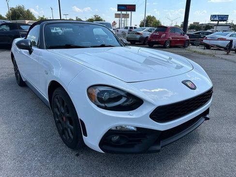 Used 2018 FIAT 124 Spider Abarth w/ Convenience Group RWD image 37