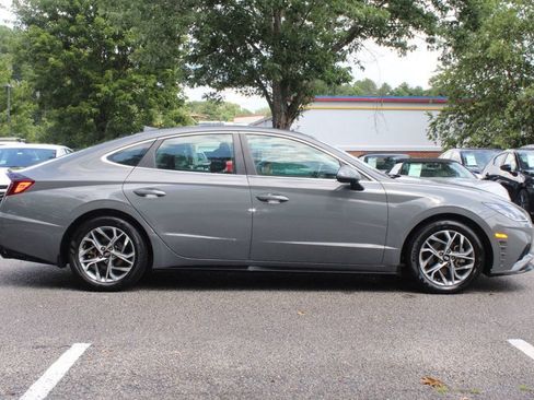 Used 2020 Hyundai Sonata SEL w/ Convenience Package FWD image 5