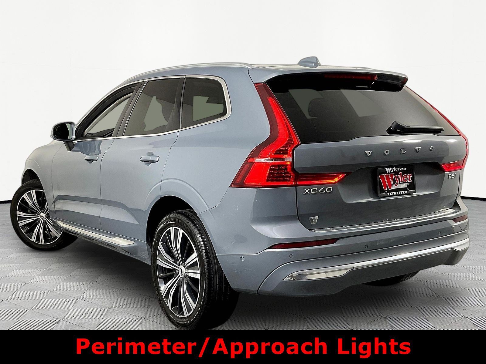 Used 2023 Volvo XC60 B5 Plus w/ Climate Package AWD/4WD image 4