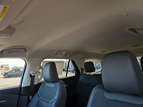 New 2026 Ford Explorer Active w/ Active Comfort Package image 22