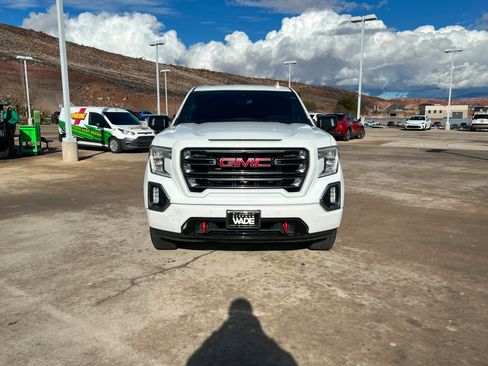 Used 2020 GMC Sierra 1500 AT4 w/ AT4 Premium Package image 9