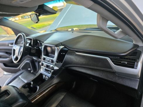 Used 2017 Chevrolet Tahoe LT image 24