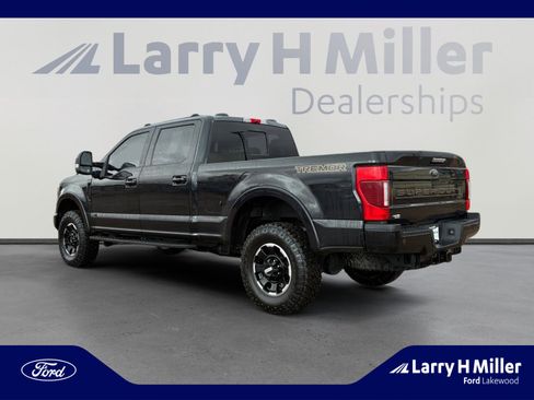 Used 2021 Ford F250 Lariat image 3