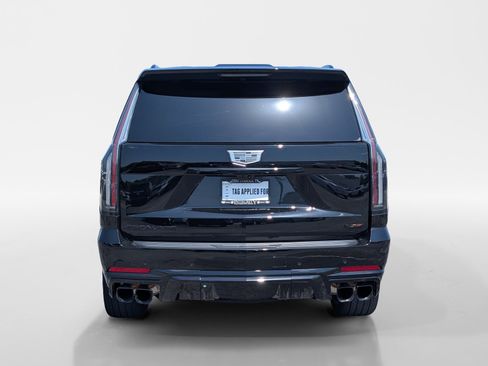 Used 2025 Cadillac Escalade V w/ LPO, ONYX Package AWD/4WD image 8