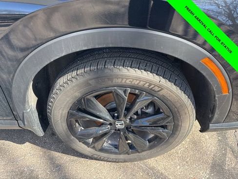 Certified 2025 Honda CR-V Sport Touring image 5