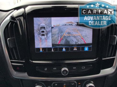 Certified 2022 Chevrolet Traverse LT image 22