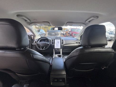 Used 2023 Ford Edge SEL image 25