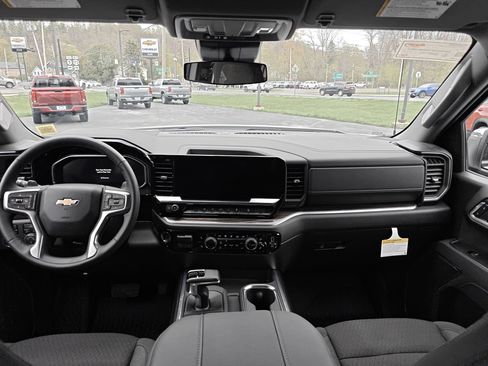 Certified 2026 Chevrolet Silverado 1500 LT image 16