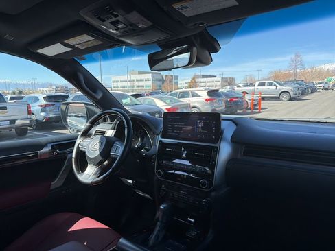 Used 2022 Lexus GX 460 Premium w/ Premium Package image 15