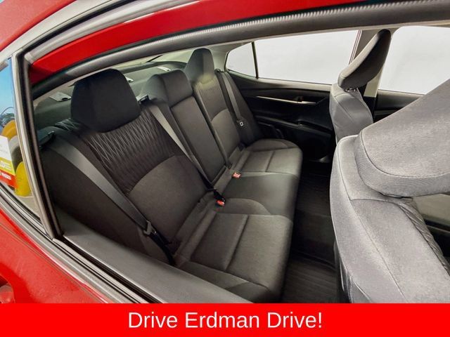 Used 2026 Toyota Camry LE w/ Convenience Package FWD image 27