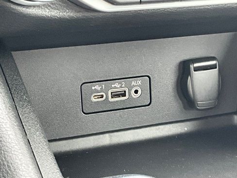 Used 2021 Nissan Sentra SV FWD image 22