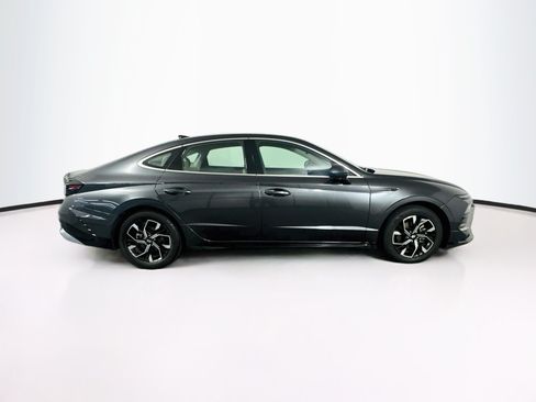 Used 2025 Hyundai Sonata SEL FWD image 10
