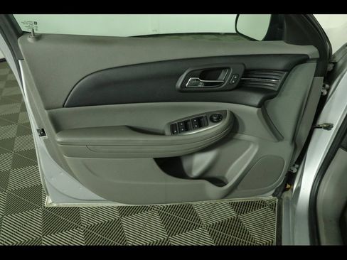 Used 2015 Chevrolet Malibu LS w/ Protection Package image 12