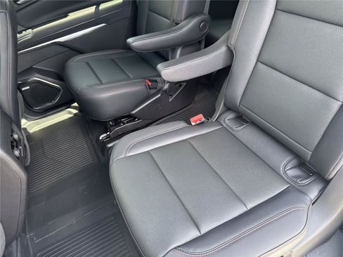 New 2026 Chevrolet Traverse Z71 AWD/4WD image 32