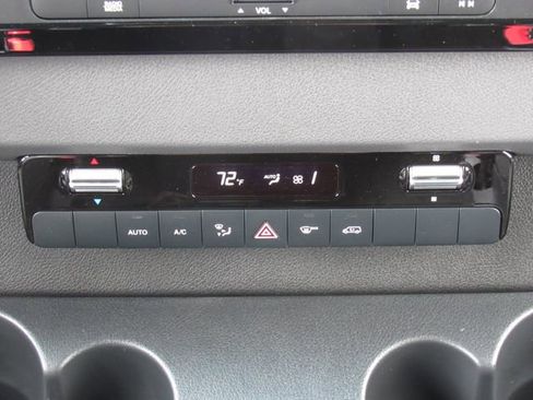 New 2026 Mercedes-Benz Sprinter 2500 image 33