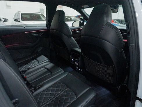 Used 2020 Audi SQ7 Prestige image 33