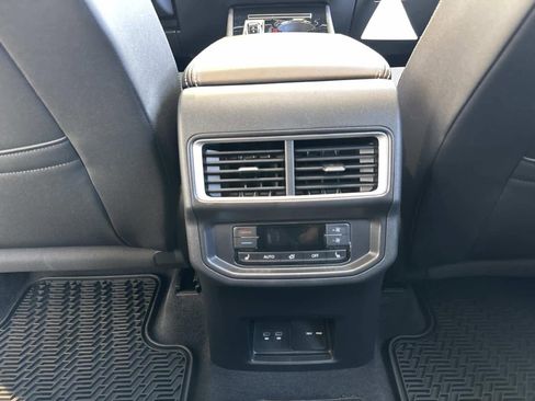 New 2026 Volkswagen Atlas SEL Premium R-Line AWD/4WD image 16